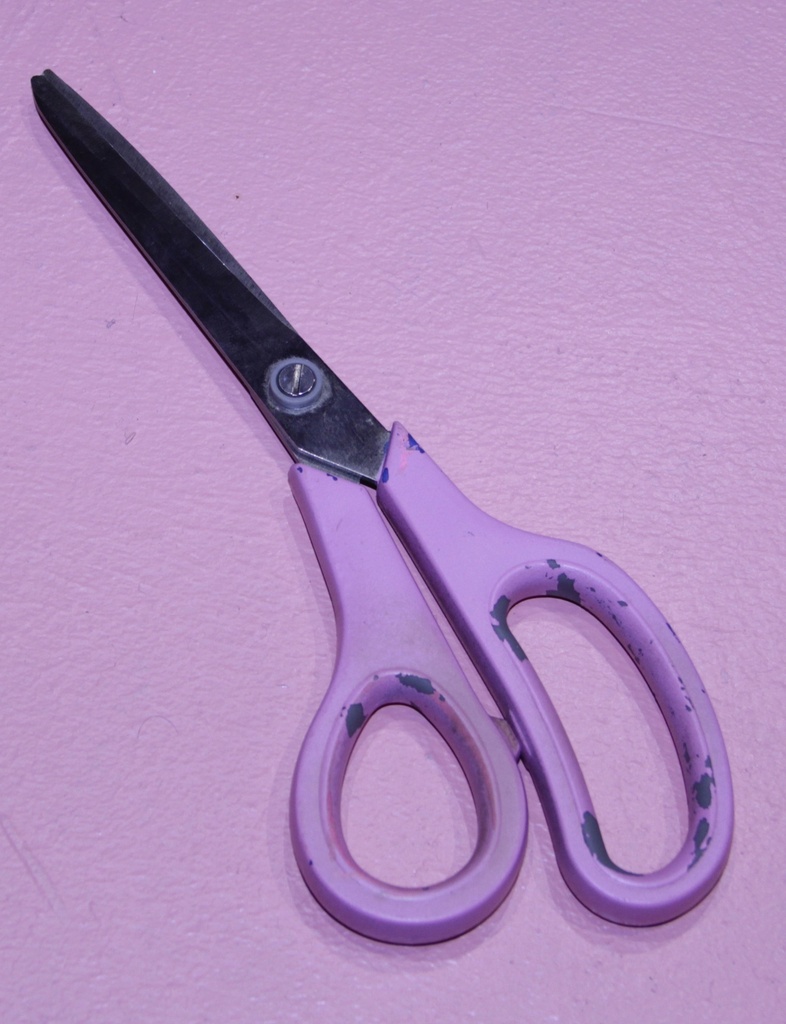 Tijeras rosa (varios modelos)