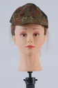 Chaqueta militar con capucha