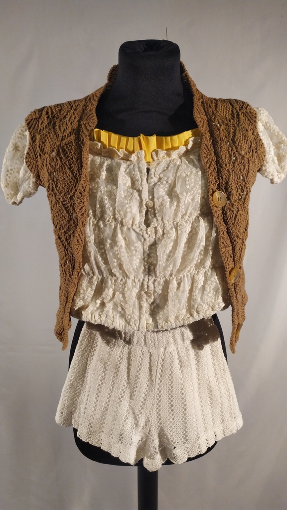 Pantalón corto punto blanco (María niña)