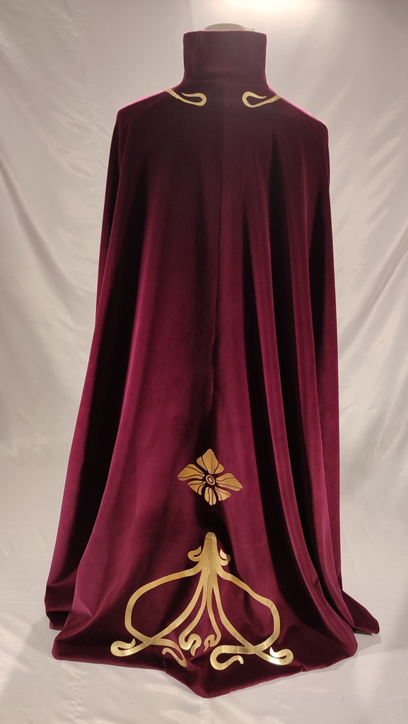 Capa terciopelo morado con serigrafiado dorado (Ortrud)