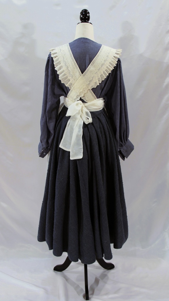 TRASERO VESTUARIO COMPLETO