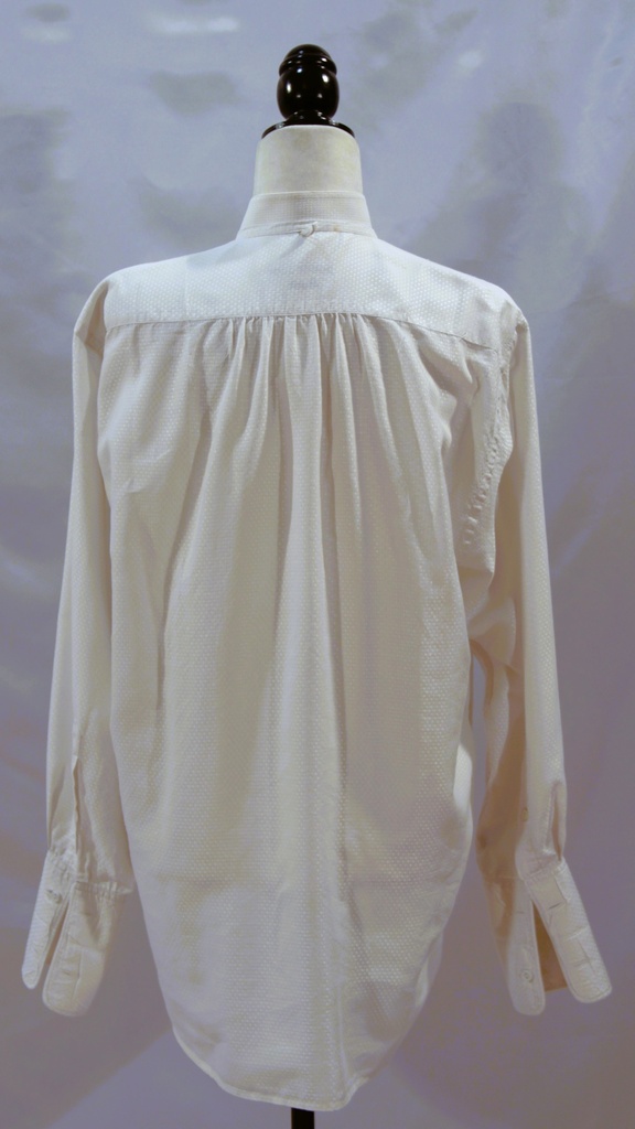 Camisa  blanco cuello smoking