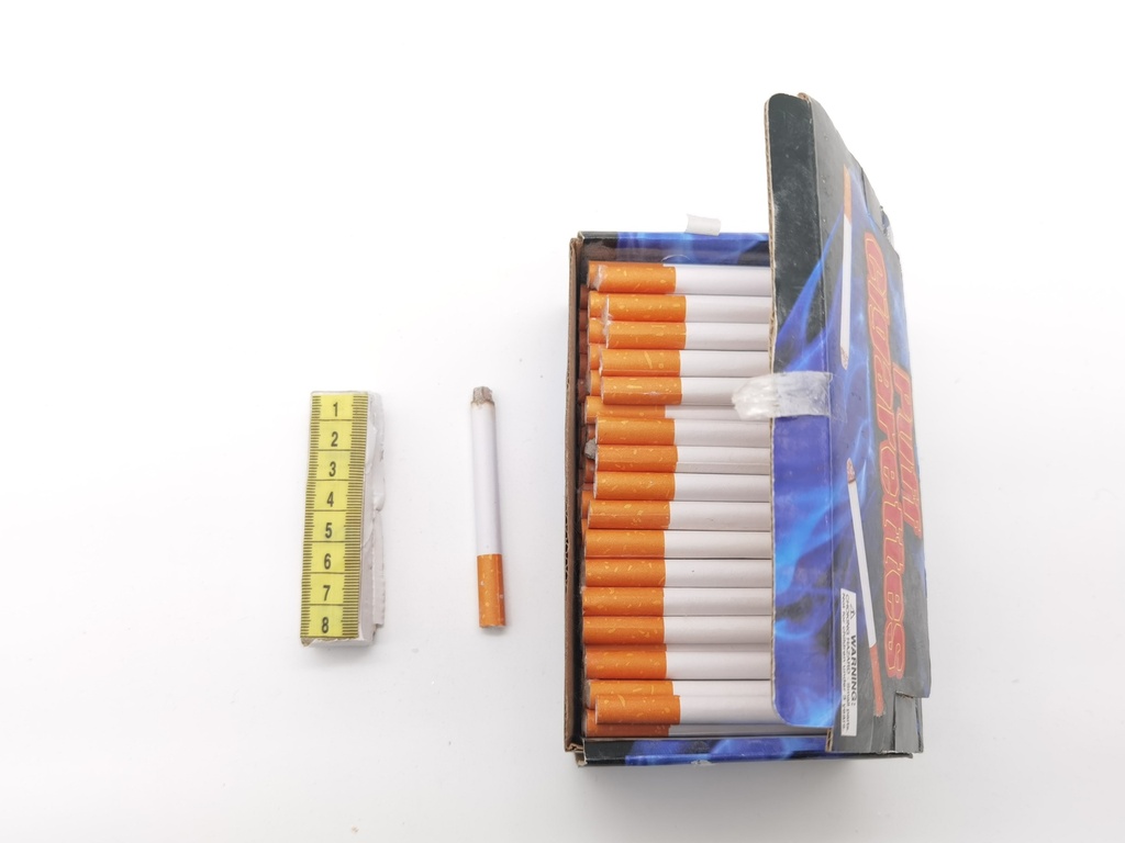 Cigarrillos falsos de talco