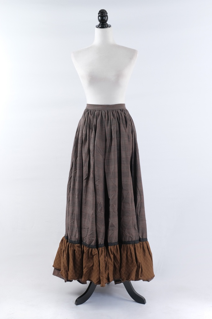 Falda comp. volante en bajos s. XIX