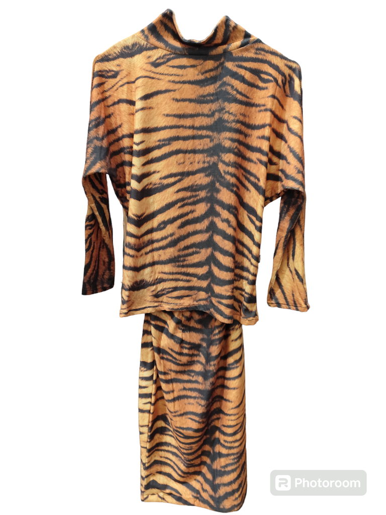 Conjunto cuerpo y falda tigre