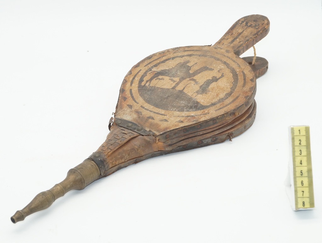Fuelle antiguo