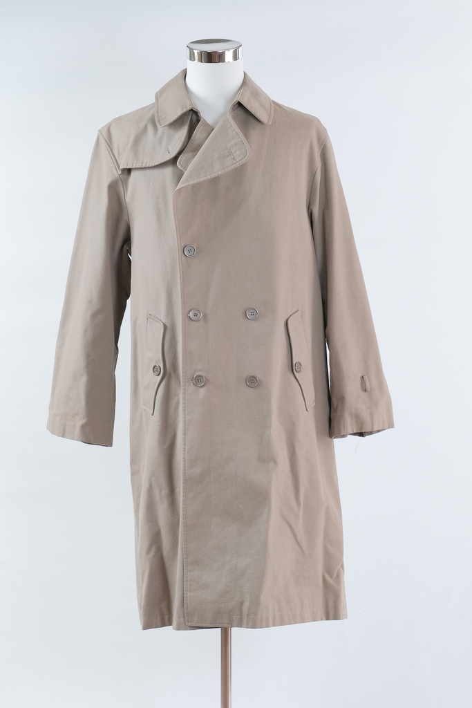 Gabardina beige con cinturón