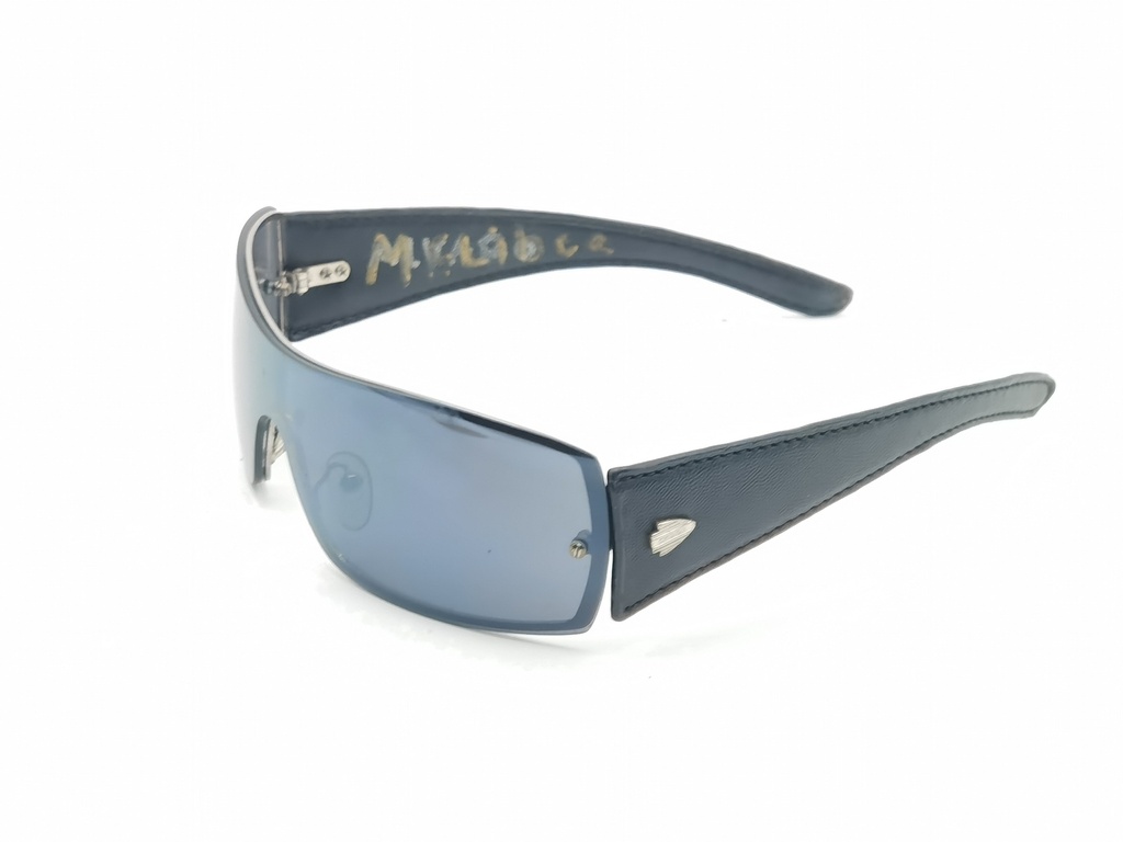 Gafas de sol con patillas de cuero