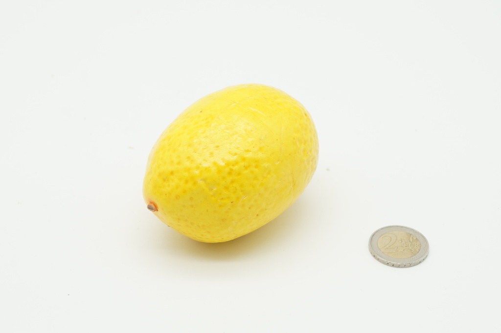 Limón (atrezo)