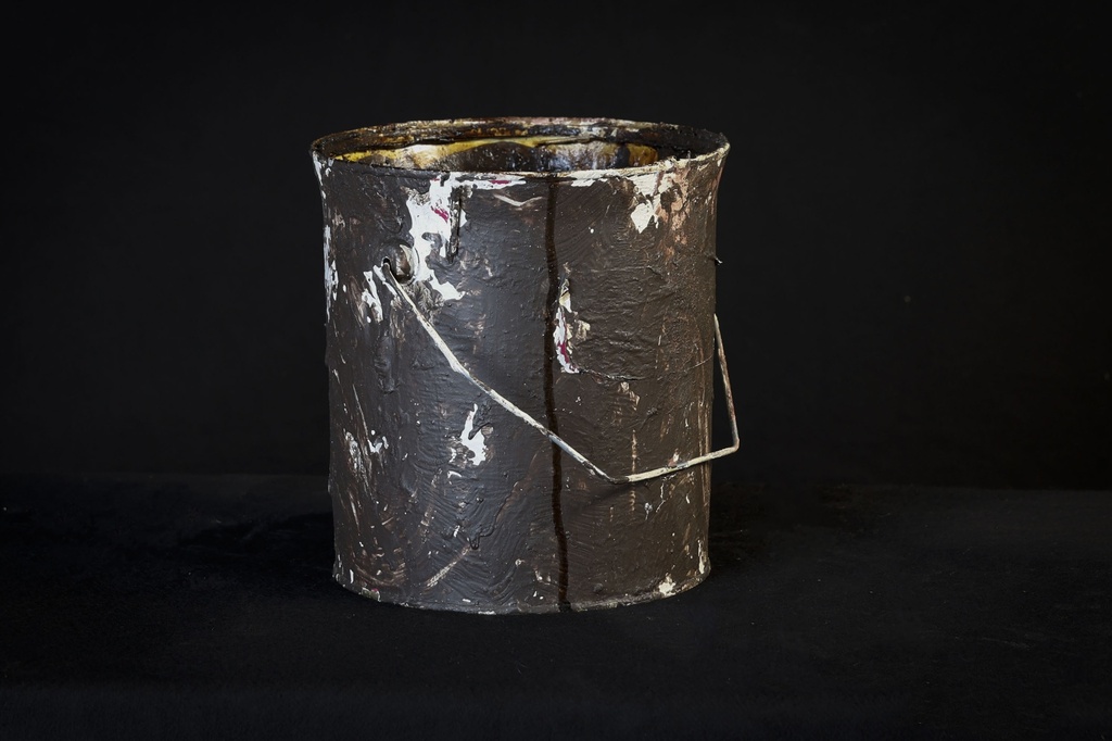 Bote de chapa para pintura