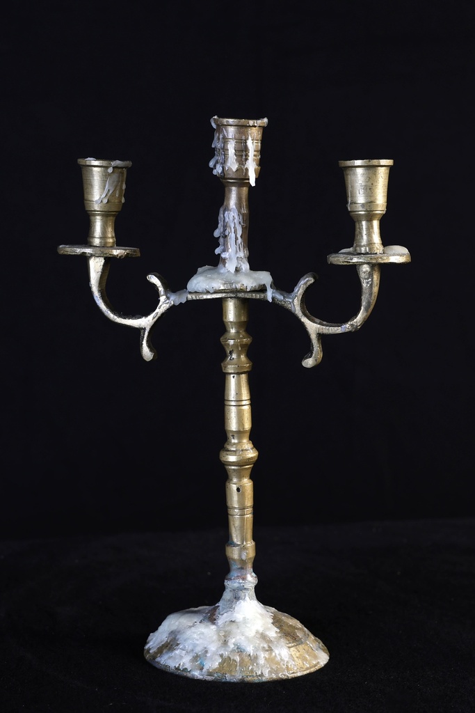 Candelabro pequeño tres velas