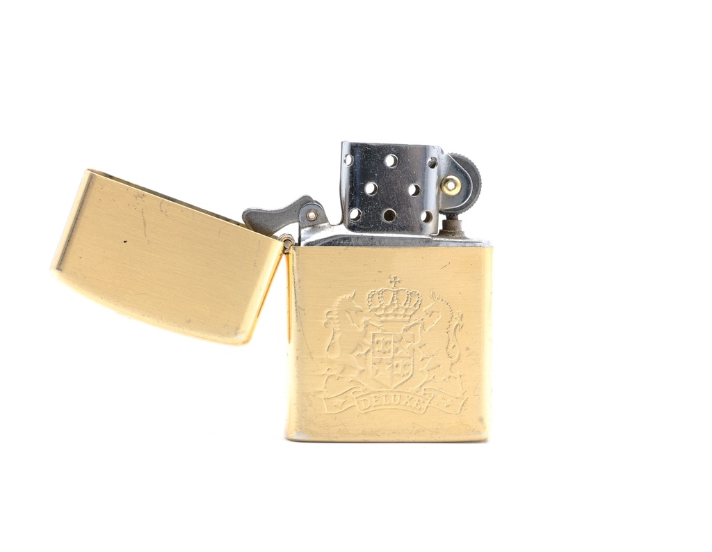Mechero de gasolina tipo ZipPo