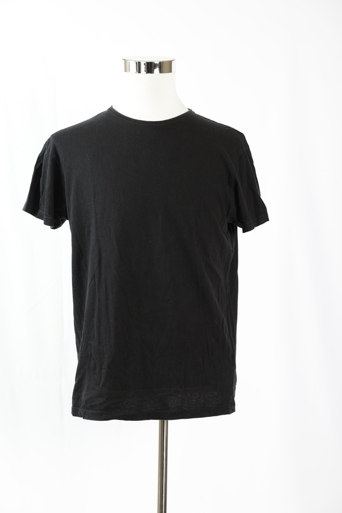 Camiseta negro manga corta