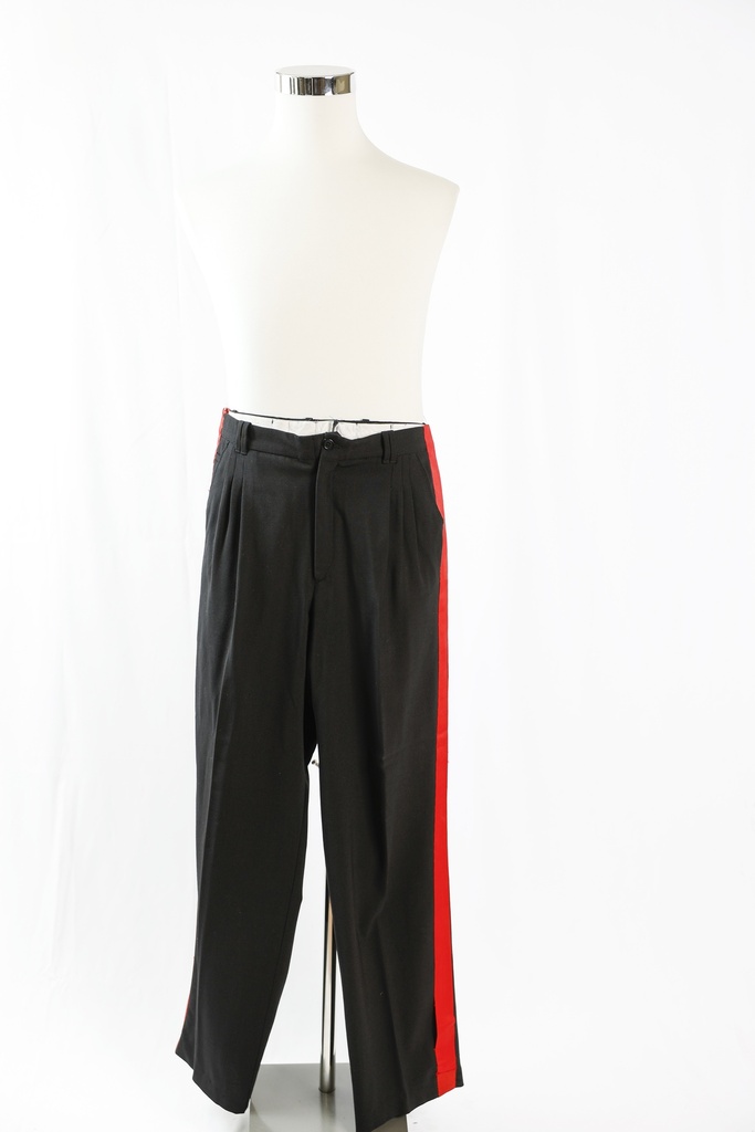 Pantalón negro con rayas rojas laterales (copia)