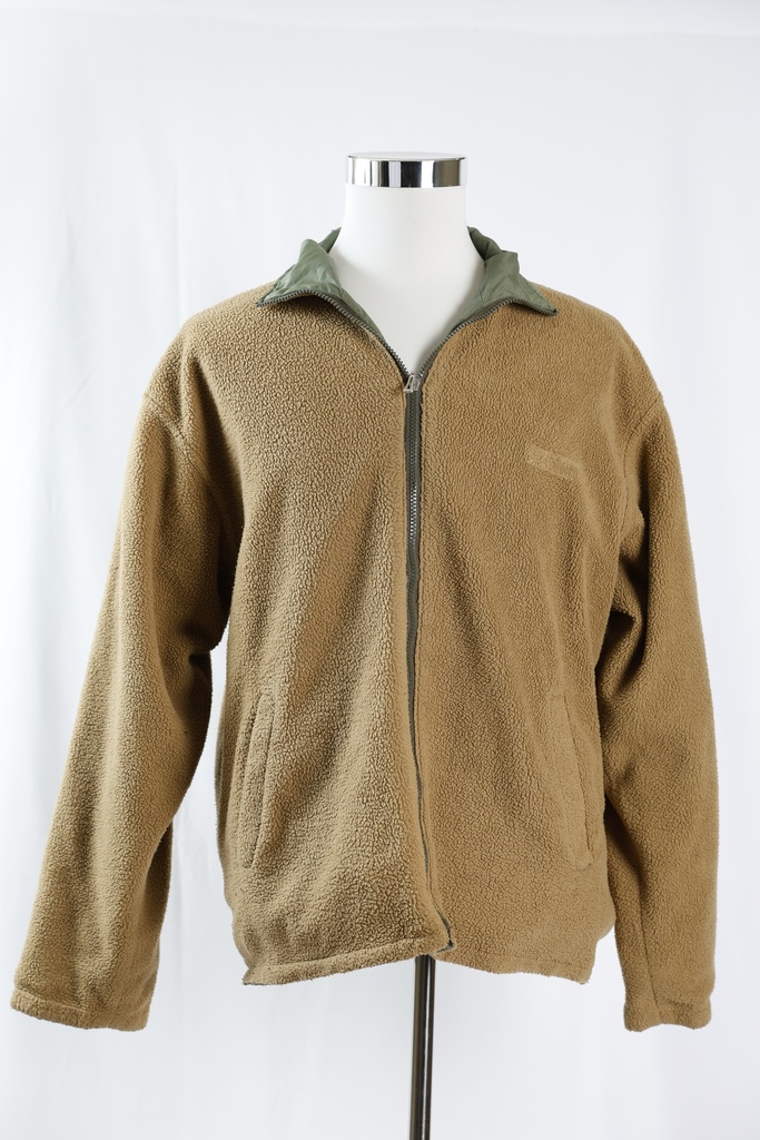 Chaqueta marrón polar