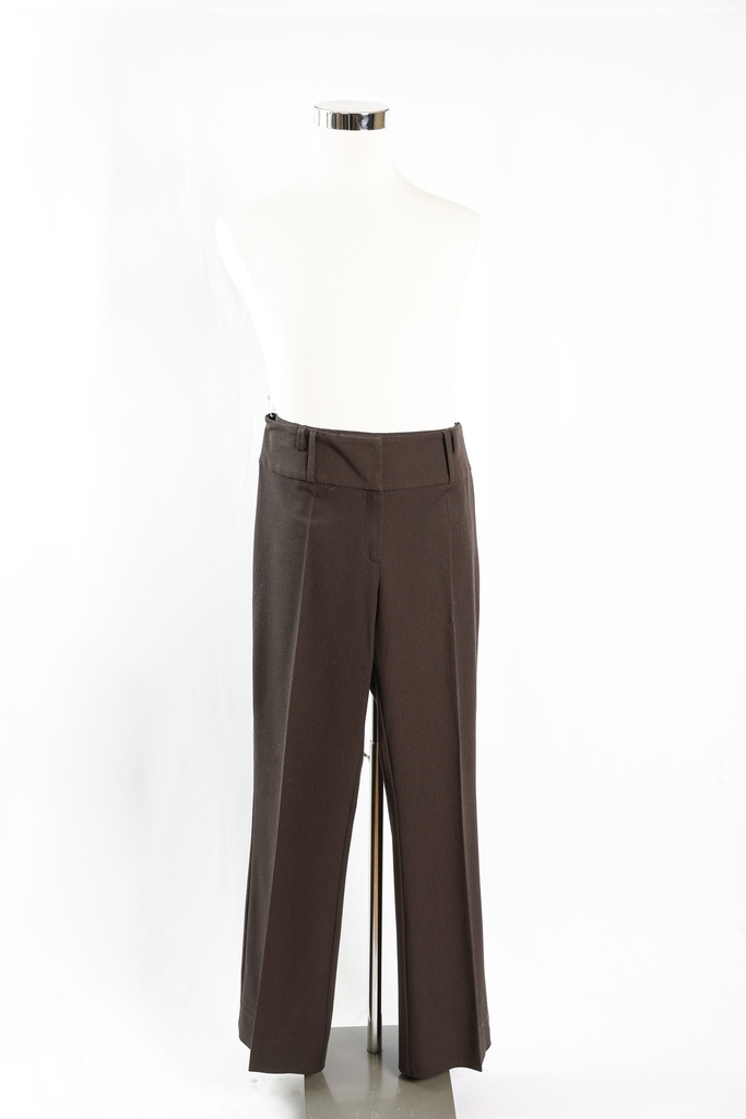 Pantalón marrón oscuro
