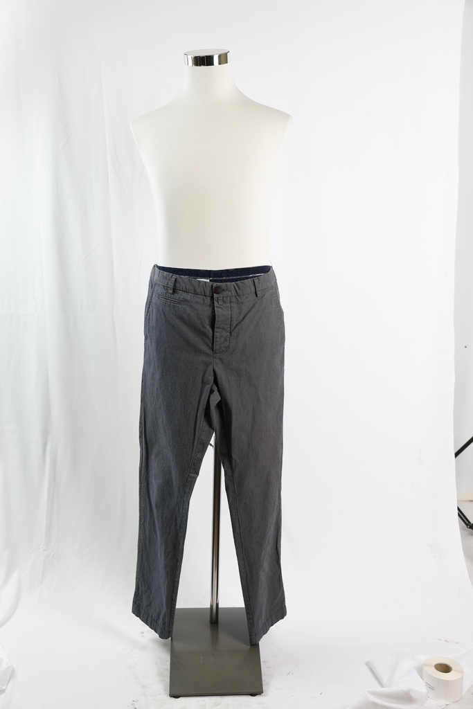 Pantalón gris cuadros