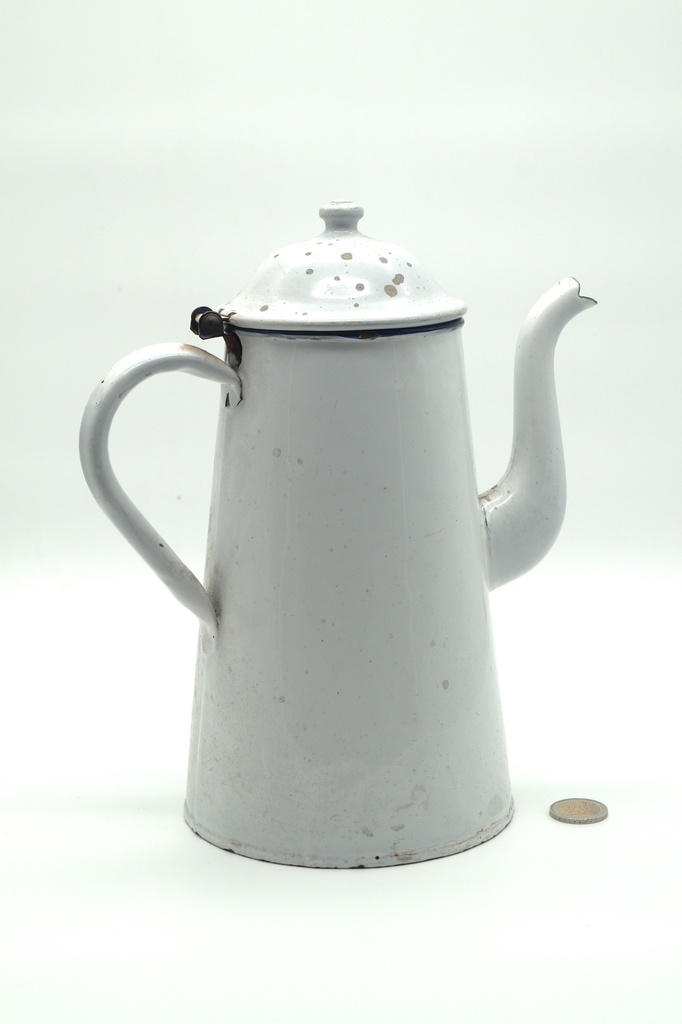 Cafetera cónica