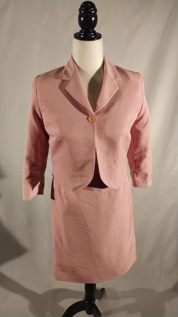 Conjunto chaqueta corta+ falda rosa  (Cayetana)