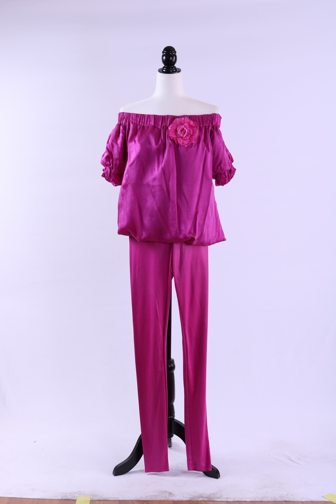 Conjunto blusa raso fucsia + legging