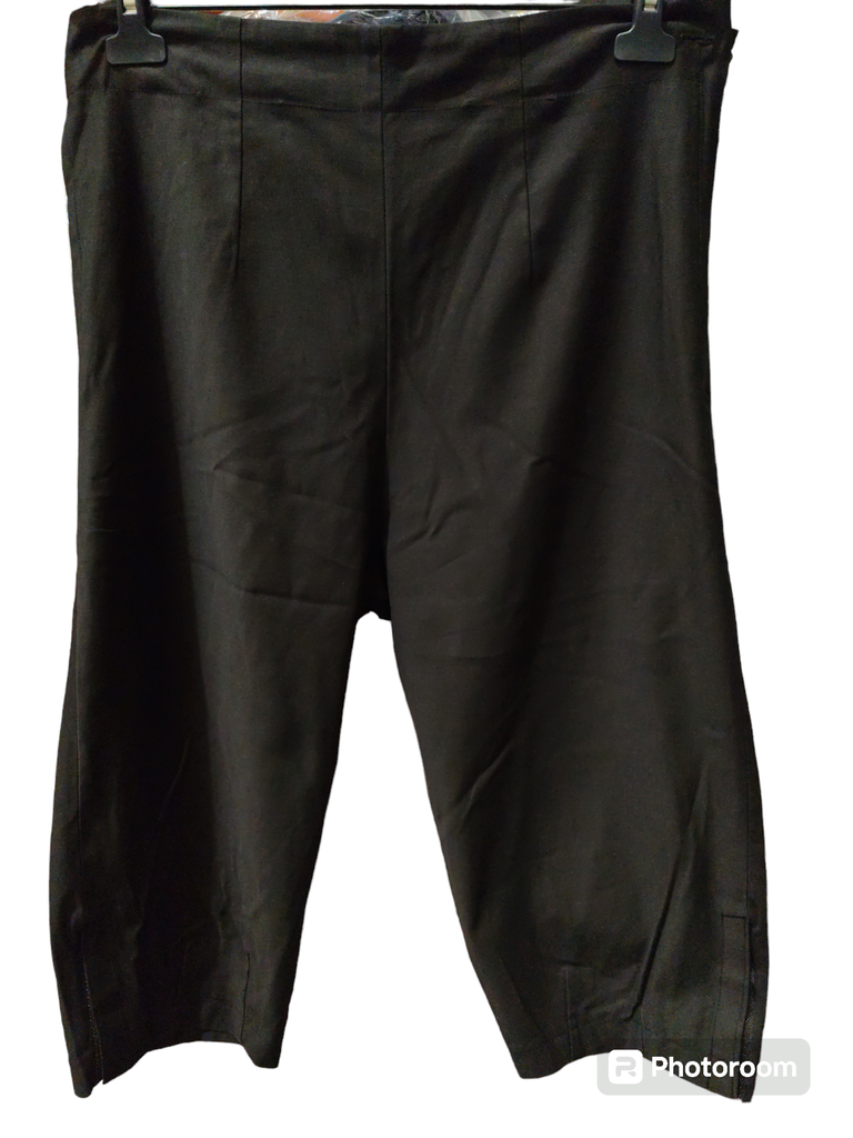 Pantalón corsario negro