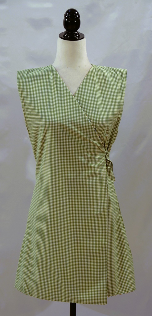 Bata reversible peluquera/criada vichy verde