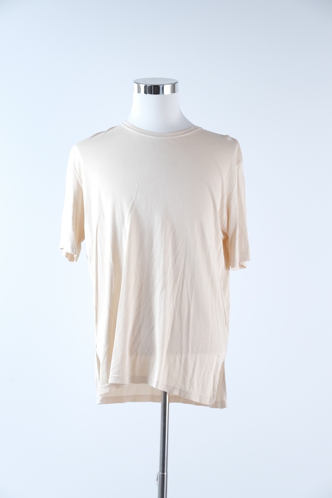 Camiseta M cuello redondo muy gastada