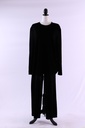 Conjunto camiseta licra terciopelo negro + pantalón ancho