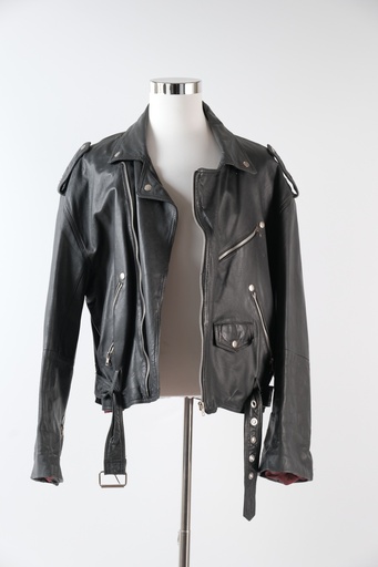 [OP03017] Chaqueta cuero negro cremalleras