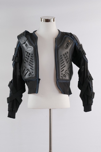 [OP01609] Chaqueta protecciones plástico