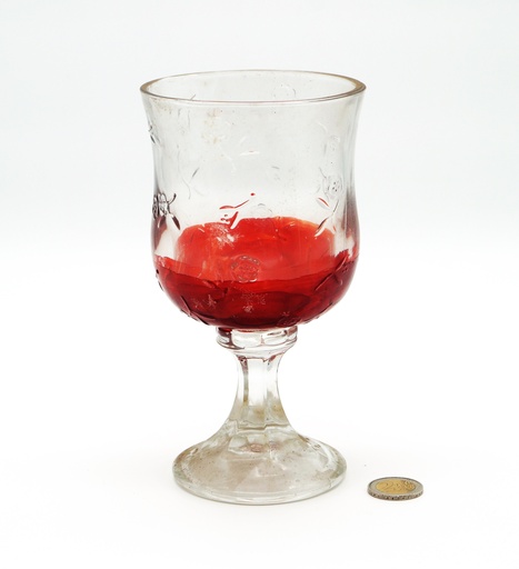 [OP00021] Copa con relieve