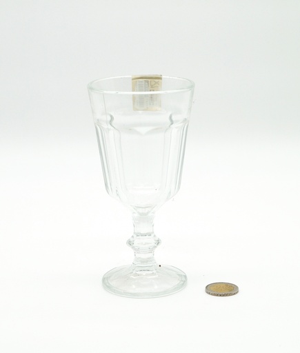 [OP00025] Copa de vino tallada