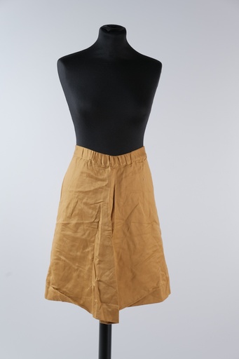 [OP02969] Falda corta mostaza oscuro