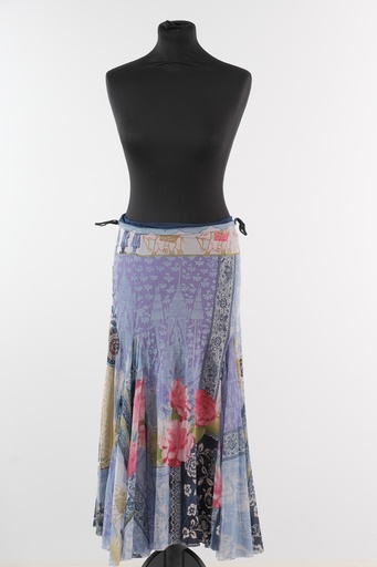 [OP01221] Falda licra vuelo estampado indio