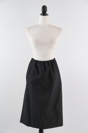 [OP02214] Falda negra goma cintura