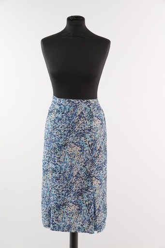 [OP01222] Falda recta con pliegues y manchas