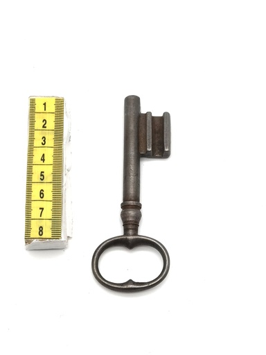 [OP02532] Llave antigua
