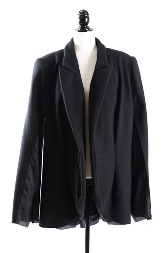 [OP03444] Chaquetón negro con frunces