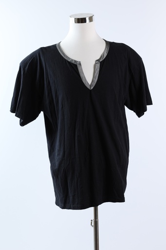 [OP03453] Camiseta M/C cuello con abertura