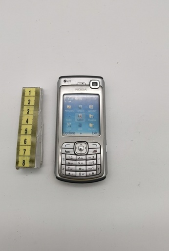 [OP03604] Teléfono móvil Nokia N70 (maqueta)