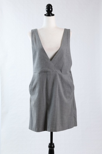 [OP03631] Vestido de paño tipo pichi escote pico gris
