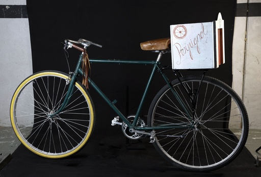 [OP03959] Bicicleta de paseo verde con cajón Parpignol
