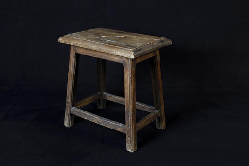 [OP04006] Taburete de madera claro