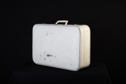 [OP04042] Maleta cuero blanco