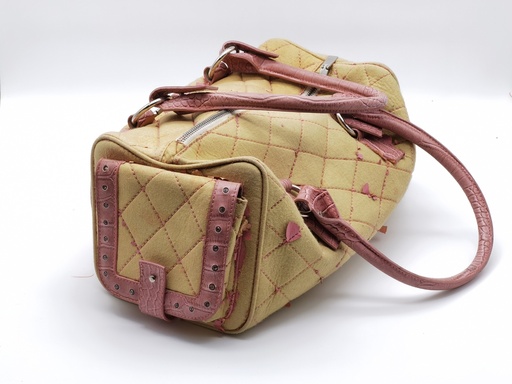 [OP04052] Bolso de piel (antiguamente rosa)