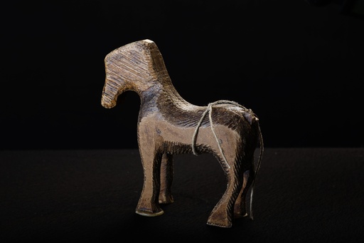 [OP04093] Caballito de madera de juguete