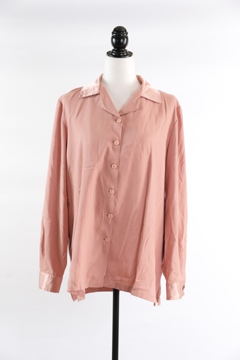[OP02116] Blusa con puño y cuello satén