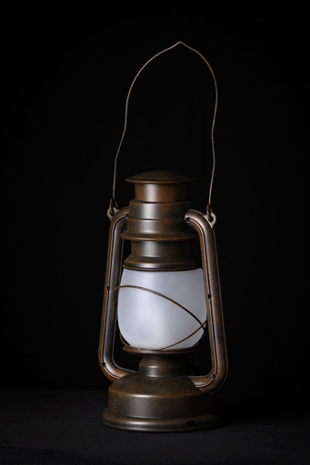 [OP04253] Farol led