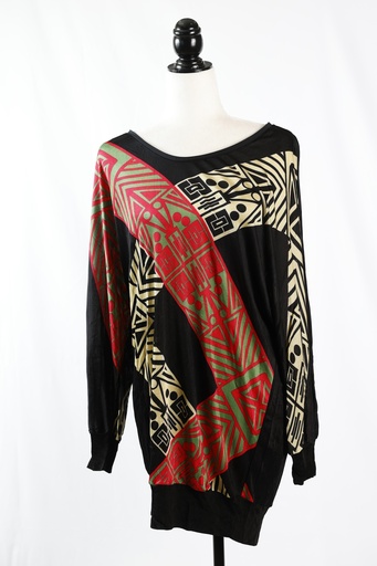 [OP05129] Camiseta manga ancha con puño negro estampado