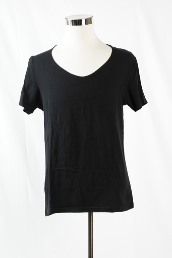 [OP05130] Camiseta negro manga corta escote grande